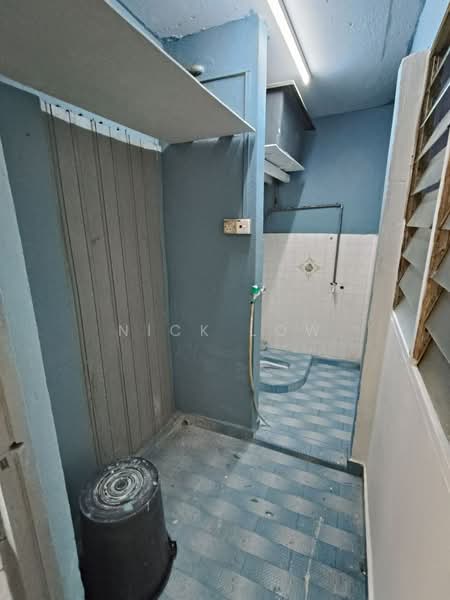 Flat for Rent at Flat Taman Ungku Tun Aminah - Nick Low - Bathroom - PropertyGuru.com.my