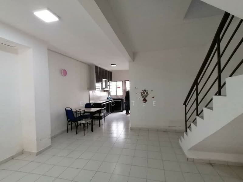 2-storey Terraced House for Rent in Taman Scientex Pasir Gudang (Pasir Gudang) - Eric Tee - Kitchen - PropertyGuru.com.my