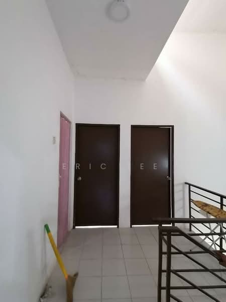 2-storey Terraced House for Rent in Taman Scientex Pasir Gudang (Pasir Gudang) - Eric Tee - Corridor - PropertyGuru.com.my
