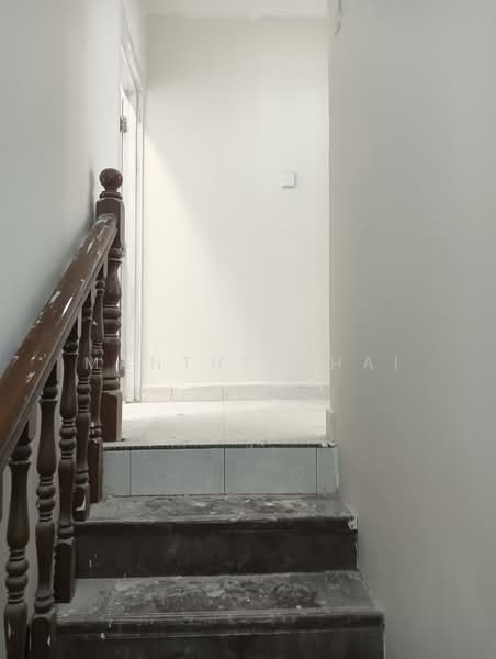 2-storey Terraced House for Sale in Taman Sri Endah (Sri Petaling) - Mantus Chai - PropertyGuru.com.my