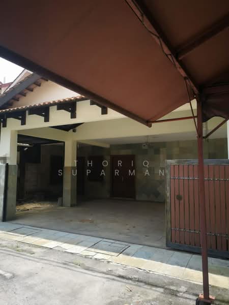 2-storey Terraced House for Sale in Bukit Kerinchi (Pantai) - Thoriq Suparman - Exterior - PropertyGuru.com.my