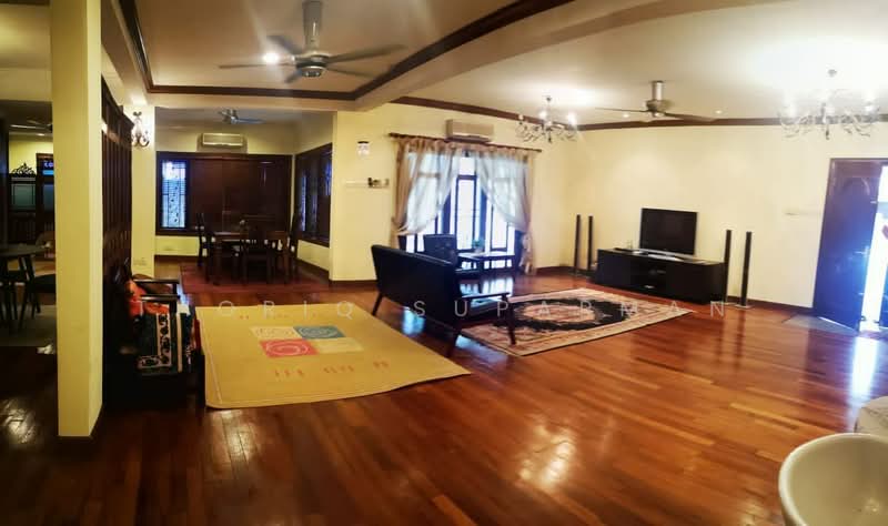 2-storey Terraced House for Sale in Bukit Kerinchi (Pantai) - Thoriq Suparman - Living Room - PropertyGuru.com.my