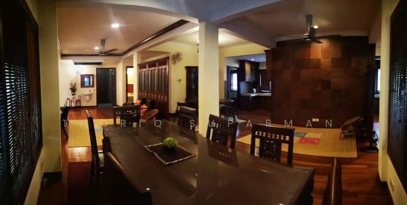 2-storey Terraced House for Sale in Bukit Kerinchi (Pantai) - Thoriq Suparman - Dining Room - PropertyGuru.com.my