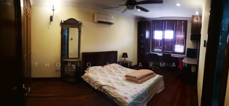 2-storey Terraced House for Sale in Bukit Kerinchi (Pantai) - Thoriq Suparman - Bedroom - PropertyGuru.com.my