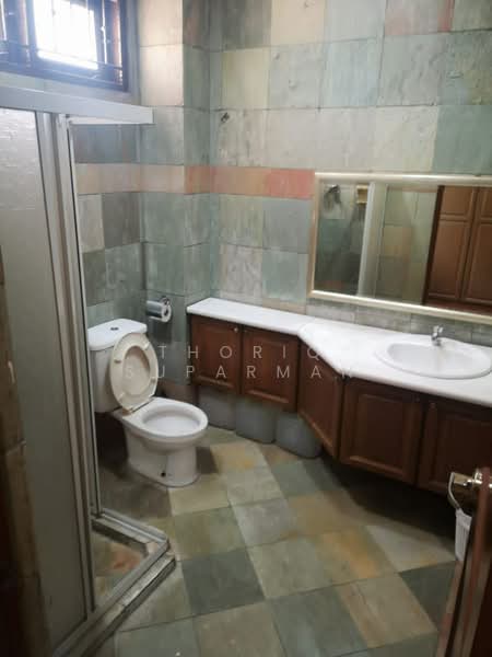 2-storey Terraced House for Sale in Bukit Kerinchi (Pantai) - Thoriq Suparman - Bathroom - PropertyGuru.com.my