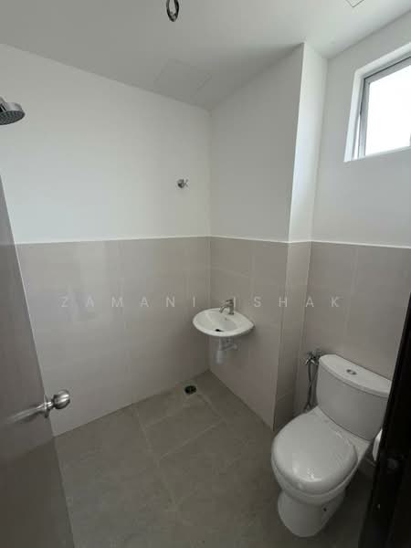 Rumah Teres 2 Tingkat untuk Dijual di Meru (Klang) - Zamani Ishak - Bathroom - PropertyGuru.com.my