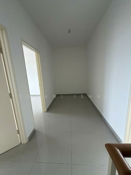 Rumah Teres 2 Tingkat untuk Dijual di Meru (Klang) - Zamani Ishak - Corridor - PropertyGuru.com.my