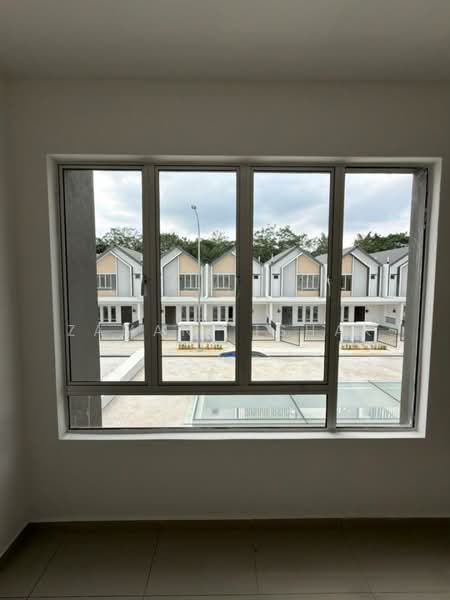 Rumah Teres 2 Tingkat untuk Dijual di Meru (Klang) - Zamani Ishak - View - PropertyGuru.com.my