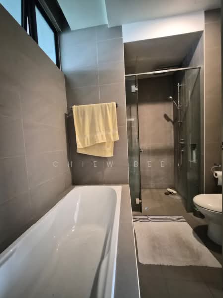 Kondominium untuk Dijual di The Address - Chiew Bee - Bathroom - PropertyGuru.com.my