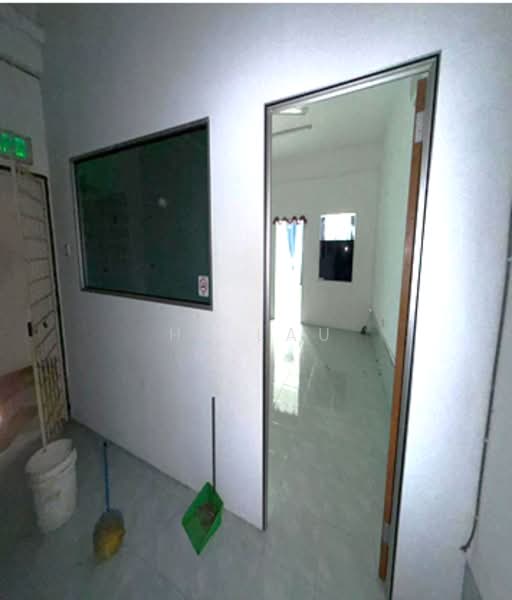 Shop / Office for Rent in Kajang (Selangor) - HL Lau - Interior - PropertyGuru.com.my