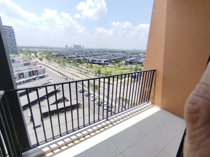 Kondominium untuk Disewa di Condo @ Eden by The Parque Residences - Vivien Thum - Balcony - PropertyGuru.com.my