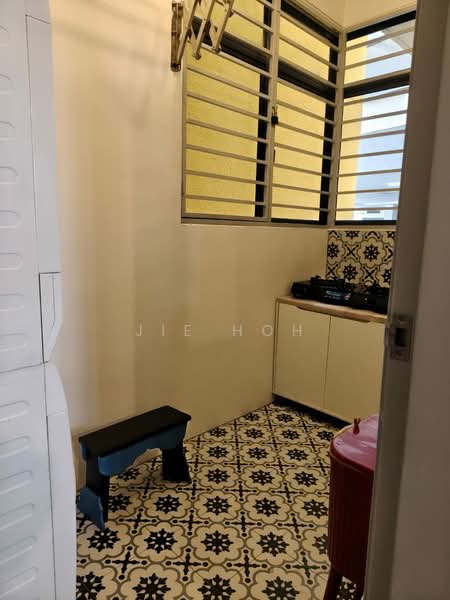 Servis Apartment untuk Disewa di Helix2 @ PJ South - Jie Hoh - Kitchen - PropertyGuru.com.my