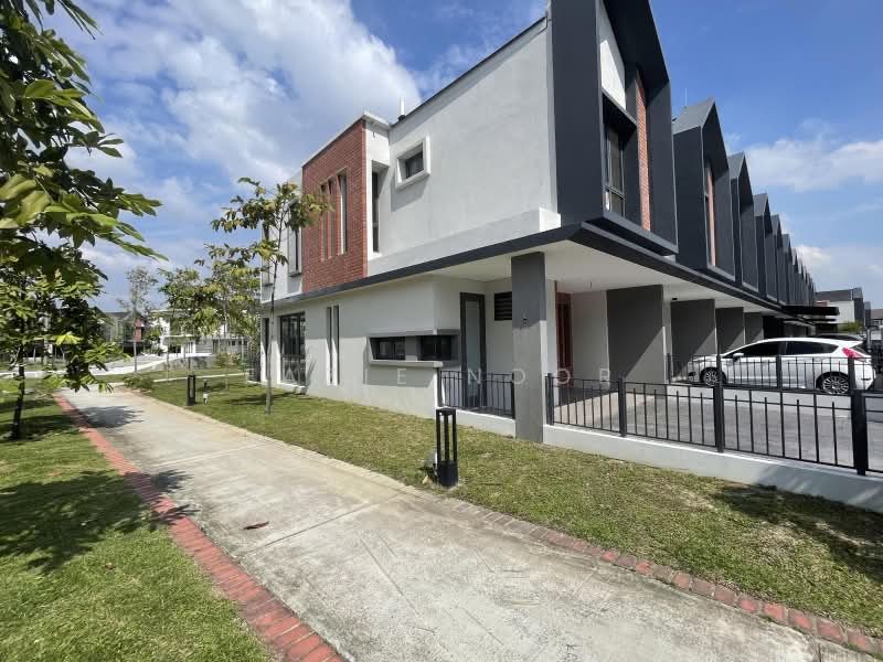 Terraced House for Sale in Shah Alam (Selangor) - Fazie Noor - Exterior - PropertyGuru.com.my