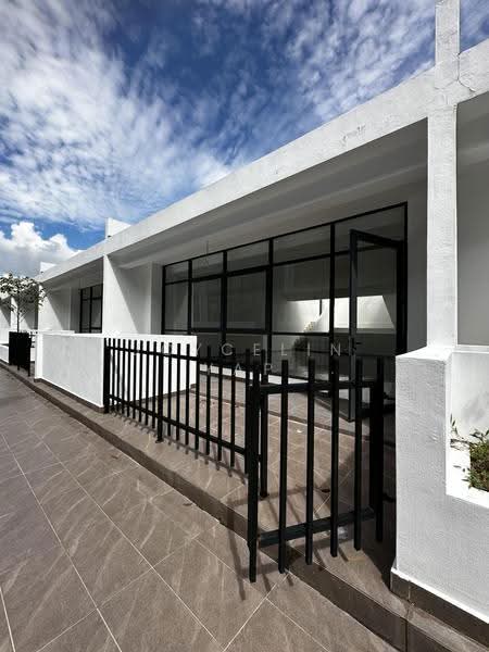 4-storey Terraced House for Sale in Damansara Perdana (Selangor) - Joycelin Yap - Exterior - PropertyGuru.com.my
