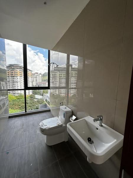 4-storey Terraced House for Sale in Damansara Perdana (Selangor) - Joycelin Yap - Bathroom - PropertyGuru.com.my
