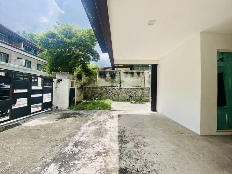 Semi-Detached House for Sale in Ampang (Selangor) - Ali Idris - Exterior - PropertyGuru.com.my