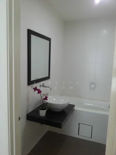Kondominium untuk Dijual di Subang Parkhomes - Loretta Cheow - Bathroom - PropertyGuru.com.my