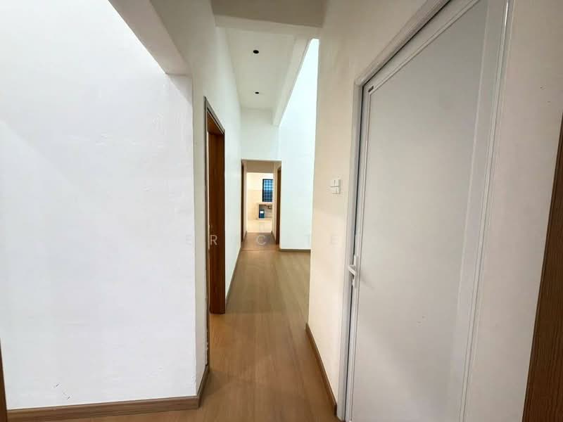 1-storey Terraced House for Rent in Taman Sentosa (Johor Bahru) - Eric Tee - Corridor - PropertyGuru.com.my