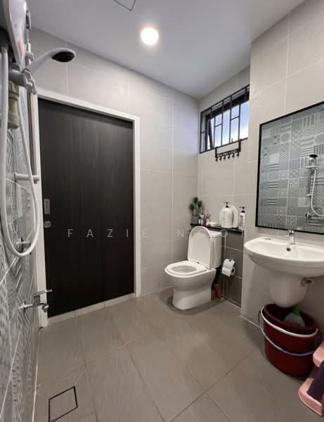 2-storey Terraced House for Sale in Elmina (Shah Alam) - Fazie Noor - Bathroom - PropertyGuru.com.my
