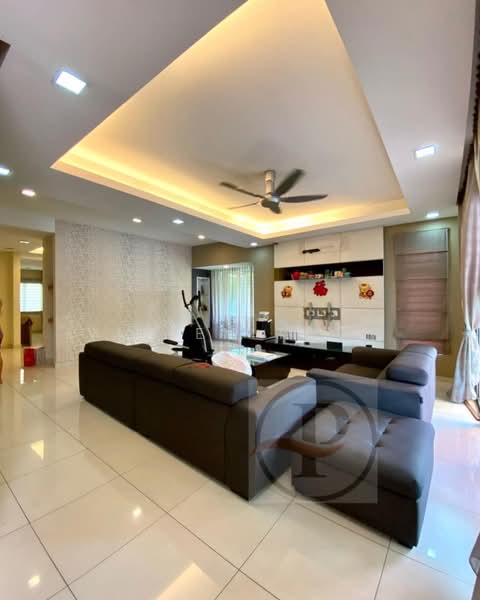 Rumah Teres untuk Dijual di Kota Kemuning (Shah Alam) - Vivien Thum - Living Room - PropertyGuru.com.my