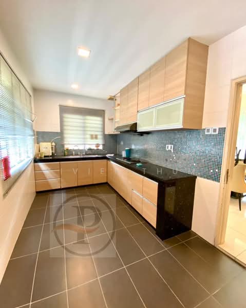 Rumah Teres untuk Dijual di Kota Kemuning (Shah Alam) - Vivien Thum - Kitchen - PropertyGuru.com.my
