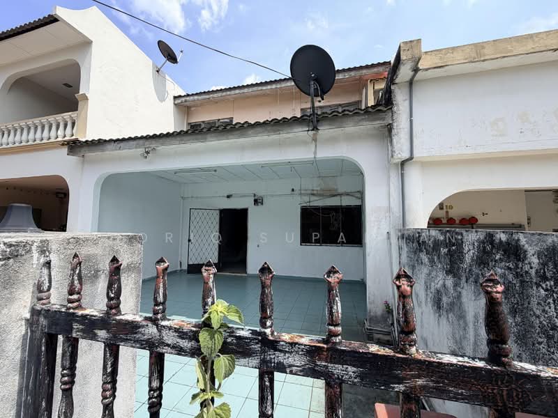 Rumah Teres 2 Tingkat untuk Dijual di Ampang Jaya (Ampang) - Thoriq Suparman - Exterior - PropertyGuru.com.my