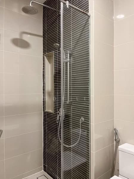 Service Residence for Rent at Sapphire Paradigm - Eddy Lee - Bathroom - PropertyGuru.com.my
