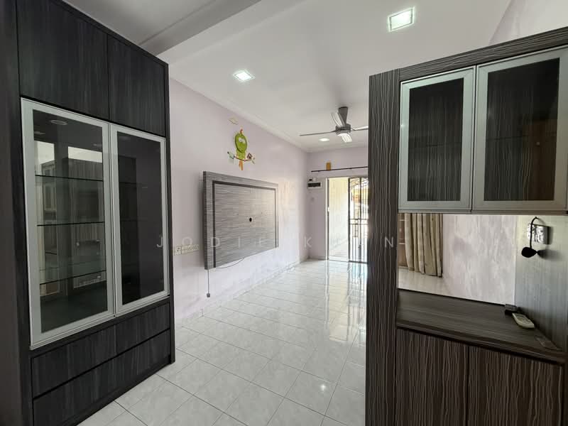 Rumah Teres 1 Tingkat untuk Dijual di Klebang Ria (Chemor) - Jodie Kuan - Living Area - PropertyGuru.com.my