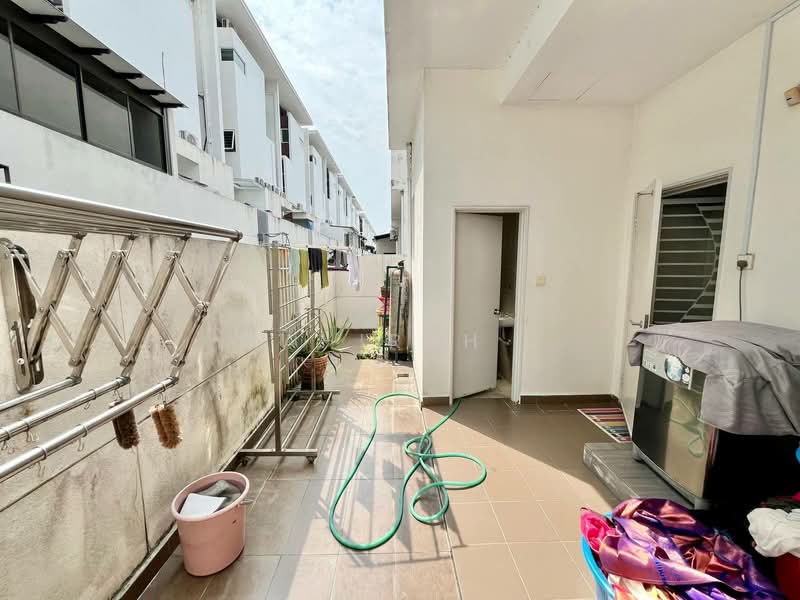 Rumah Teres 2 Tingkat untuk Dijual di Cyberjaya (Selangor) - Mahirah . - Exterior - PropertyGuru.com.my