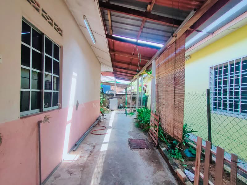 Rumah Berkembar untuk Dijual di Taman Berjaya Permai (Kuantan) - Mohammad Azizi - PropertyGuru.com.my