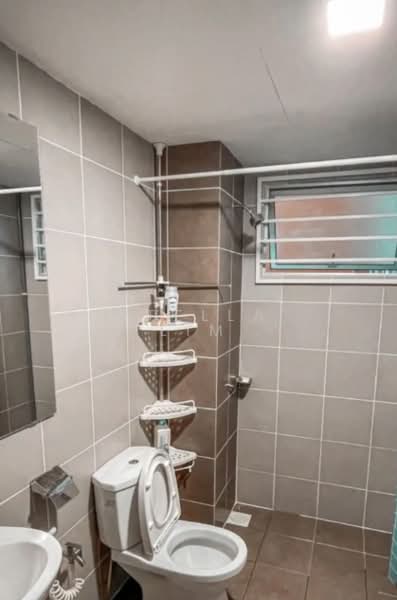 Servis Apartment untuk Dijual di Emerald 9 - Stella Lim - Bathroom - PropertyGuru.com.my