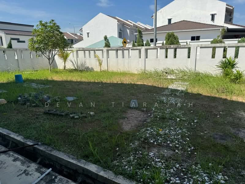 2-storey Terraced House for Rent in Seremban 2 (Negeri Sembilan) - Devan Tiarajah - Exterior - PropertyGuru.com.my