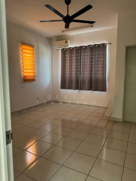 2-storey Terraced House for Rent in Seremban 2 (Negeri Sembilan) - Devan Tiarajah - Interior - PropertyGuru.com.my