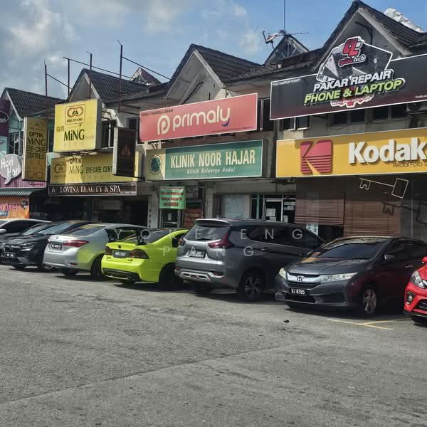 Shop for Sale in Seksyen 18 (Shah Alam) - Yoke Eng Pang - Exterior - PropertyGuru.com.my