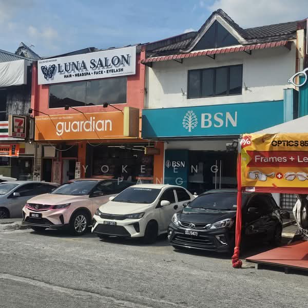 Shop for Sale in Seksyen 18 (Shah Alam) - Yoke Eng Pang - Exterior - PropertyGuru.com.my