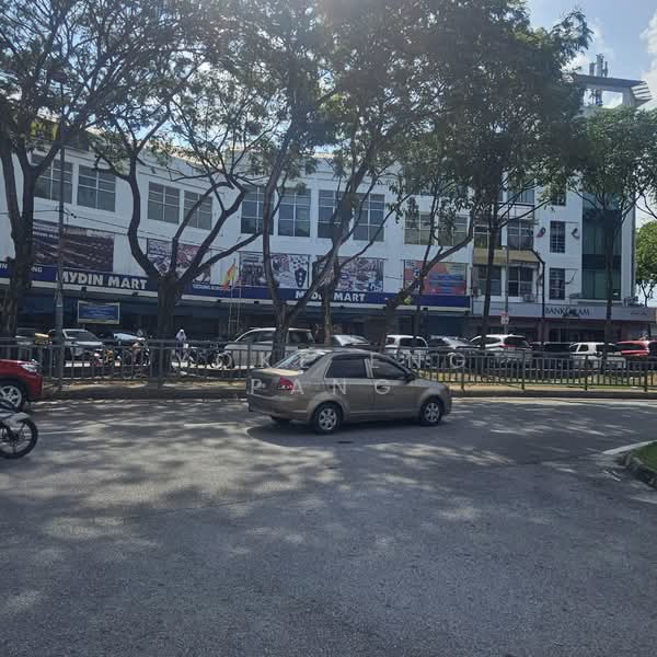 Shop for Sale in Seksyen 18 (Shah Alam) - Yoke Eng Pang - Exterior - PropertyGuru.com.my