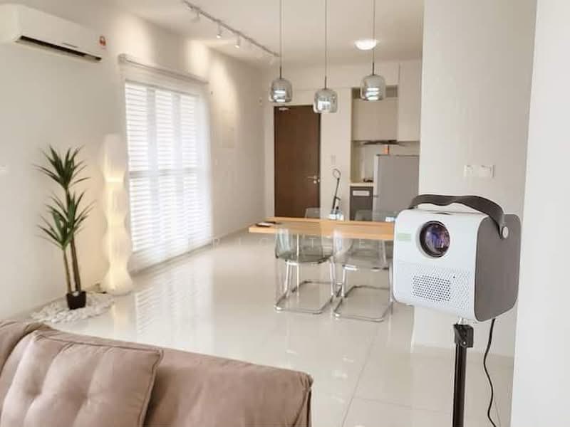 Condominium for Sale at Royal Strand @ Country Garden Danga Bay - Eric Tee - Living Room - PropertyGuru.com.my