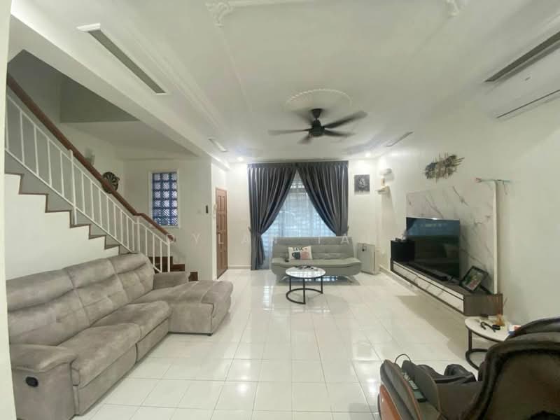 2-storey Terraced House for Sale in Skudai (Johor) - Dylan Tan - Living Room - PropertyGuru.com.my