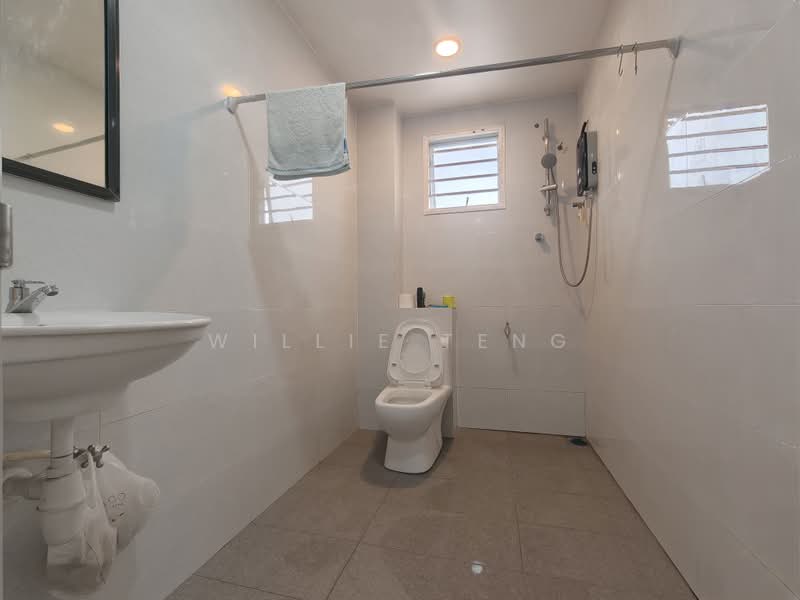 2-storey Terraced House for Sale in Taman Vista Hill (Cheras) - Willie Teng - Bathroom - PropertyGuru.com.my