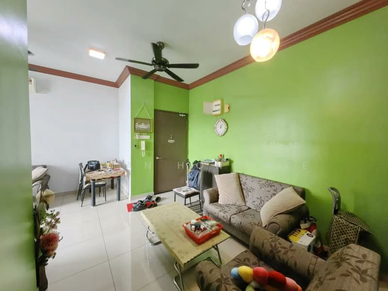 Apartment for Sale at Horizon Residence (Dwi Mutiara) - Chuan Hong Kee - Living Room - PropertyGuru.com.my