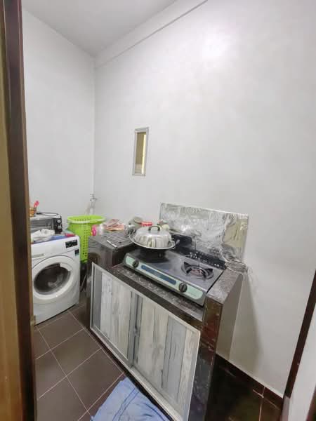 Apartment for Sale at Horizon Residence (Dwi Mutiara) - Chuan Hong Kee - Kitchen - PropertyGuru.com.my