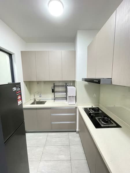 Servis Apartment untuk Disewa di Baron Residence @ Lake City - Vincent Lai - Kitchen - PropertyGuru.com.my