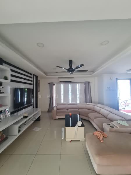Semi-Detached House for Sale in Balakong (Cheras) - Shu Wai - Living Room - PropertyGuru.com.my