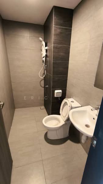 Servis Apartment untuk Disewa di The New Duo @ Edumetro - Eric Lim - Bathroom - PropertyGuru.com.my