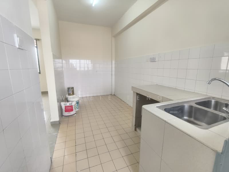 Rumah Flat untuk Dijual di Taman Kinrara Seksyen 1 - Willie Teng - Kitchen - PropertyGuru.com.my
