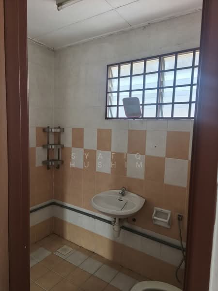 Rumah Teres untuk Dijual di Petaling Jaya (Selangor) - Syafiq Hushim - PropertyGuru.com.my