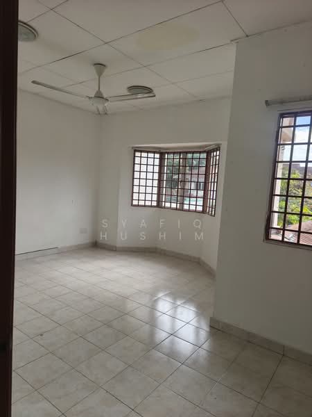 Rumah Teres untuk Dijual di Petaling Jaya (Selangor) - Syafiq Hushim - PropertyGuru.com.my