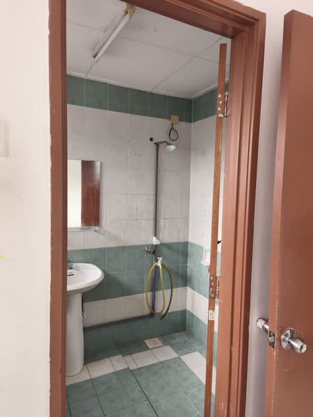 Rumah Teres untuk Dijual di Petaling Jaya (Selangor) - Syafiq Hushim - PropertyGuru.com.my