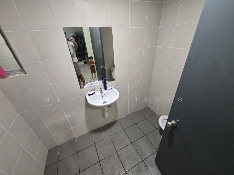 Condominium for Rent at Condominium Akasia Bukit Jalil - Maccen Cheong - Bathroom - PropertyGuru.com.my