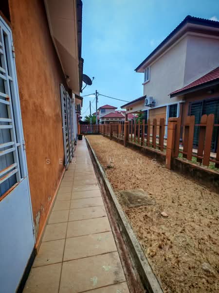 Semi-Detached House for Sale in Taman Saujana Indah (Bukit Katil) - Seri Wangi - PropertyGuru.com.my